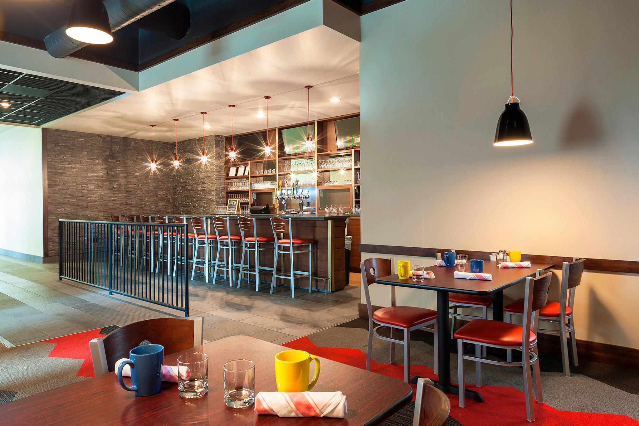 Four Points By Sheraton Seattle Airport South Де-Мойн Экстерьер фото